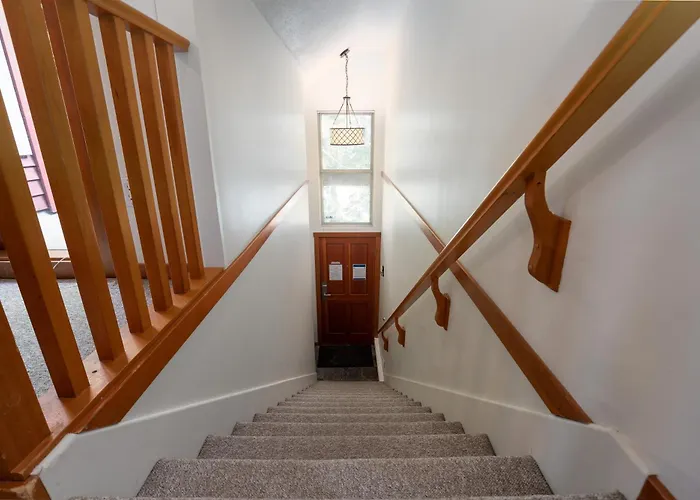 2Br In Symphony, Dog Friendly, Hot Tub, Private Balconies, Village Location, Parking