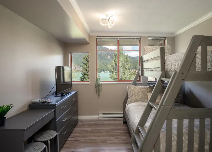 2Br In Nicklaus North Clubhouse, Lake And Mountain Views, Gas Fireplace, Parking