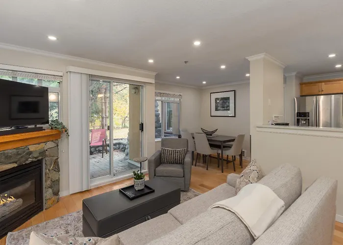 1Br In Sunpath, Epic Village Location, Private Patio, Pool And Hot Tub, Parking